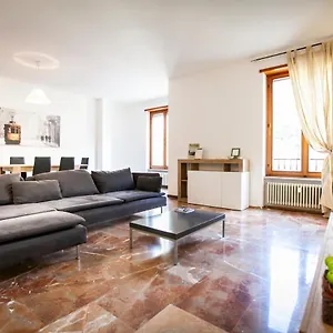 https://dante108.it-lombardy.com