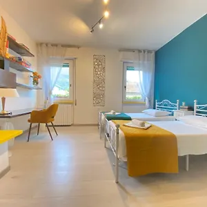 https://clua-holiday-house.it-lombardy.com