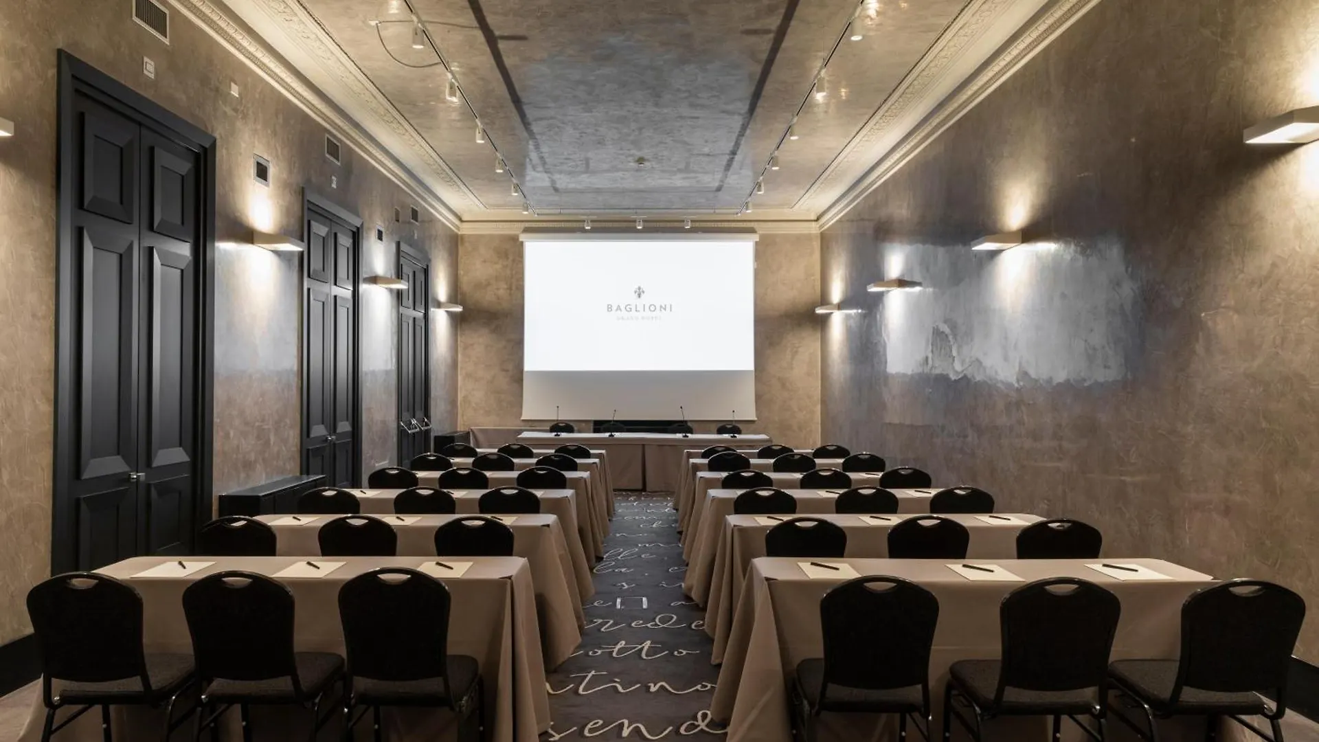 Grand Hotel Baglioni Флоренция 4*,